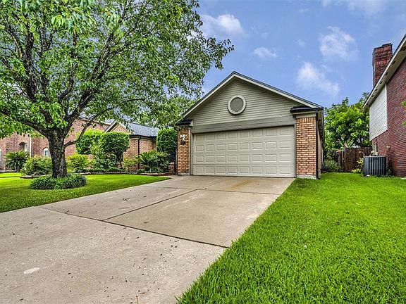 2nd image of 19007 Cloyanna Ln