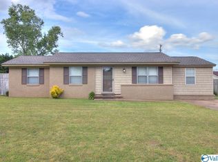 122 Hughes St, Florence, AL 35633
