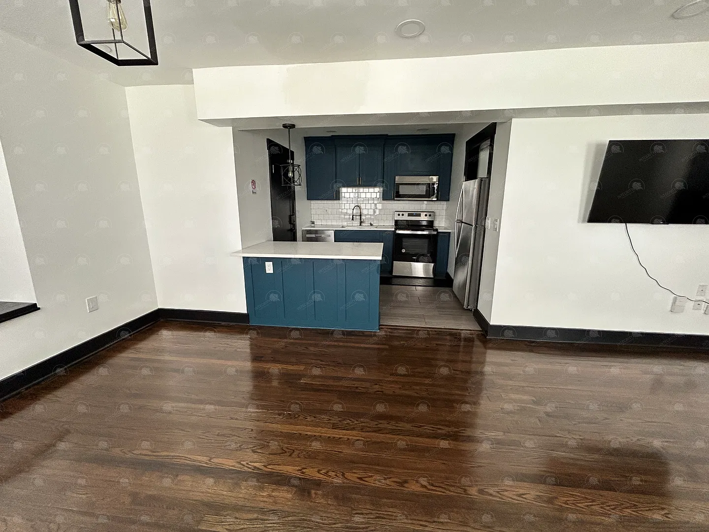 7022 Prospect Ave. — Photo 3