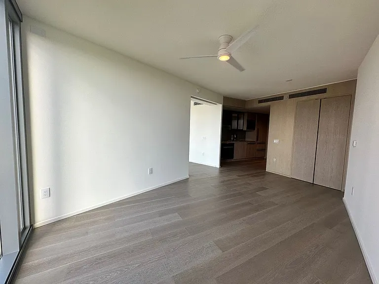 1000 Auahi St #1311 — Photo 4