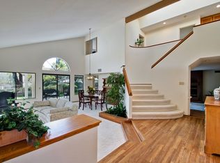 1129 Via Montecito, Encinitas, CA 92024