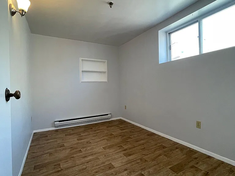 5838 Alderson St #8 — Photo 11