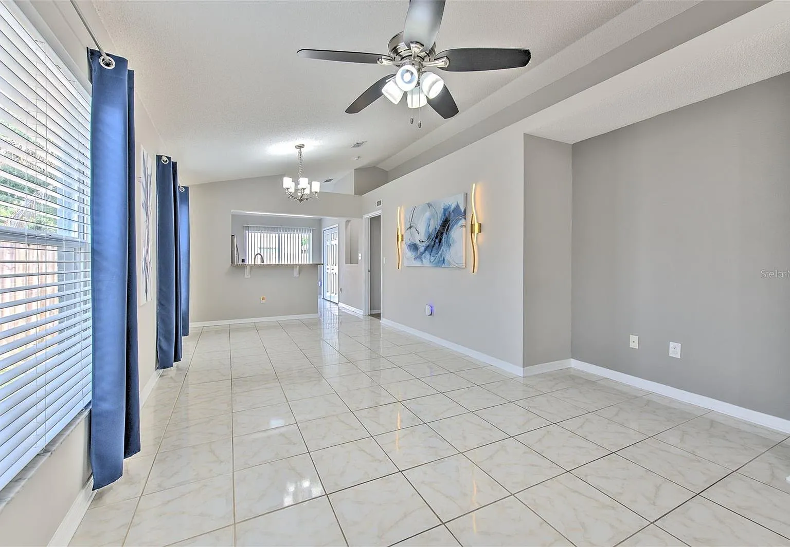 3 bed, 1130 sqft, $2,100 — Photo 4