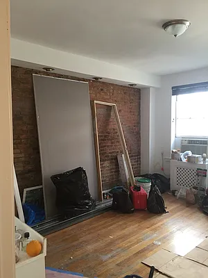 Rented by AJ Clarke | media 24