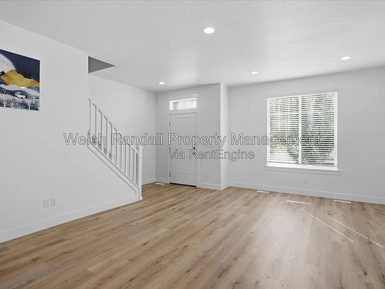 91 N Orchard Dr — Photo 3