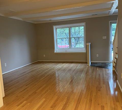 2nd image of 324 Dawson St APT D
