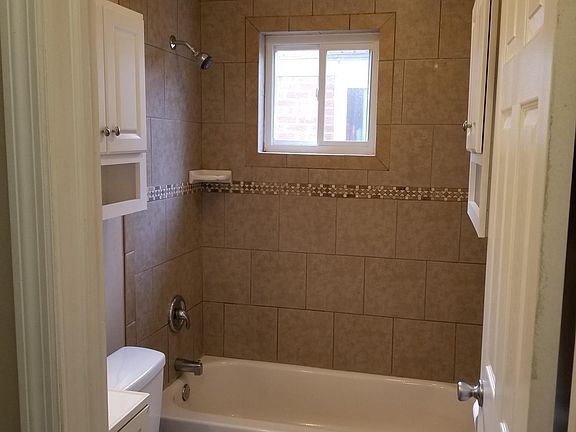 4th image of 1290 Deeds Ave APT B