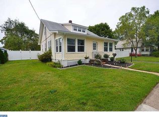 21 N Chester Ave, Delran, NJ 08075