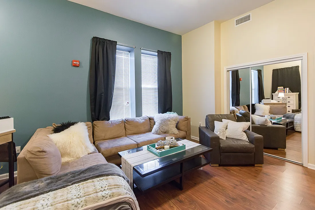 Morton Grad Apartments — Photo 1