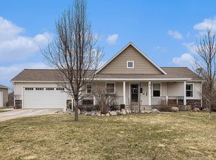 3027 Nineteen Mile Rd, Kent City, MI 49330