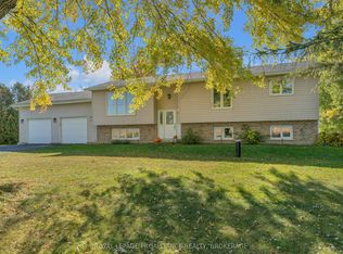 1376 Eden Grove Rd, Leeds And The Thousand Islands, ON K0E 1L0