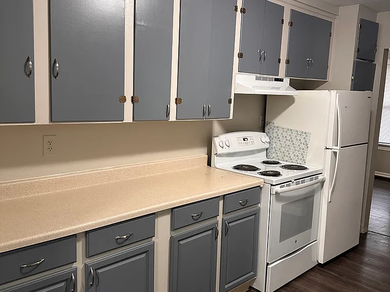 2067 Sullivant Ave — Photo 22