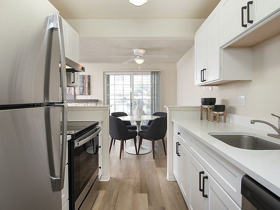 Updated Kitchen l Orchard Crest l Apartments for Rent in University Place, WA