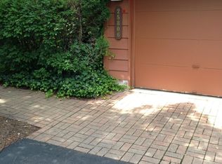 25806 Fairmount Blvd, Beachwood, OH