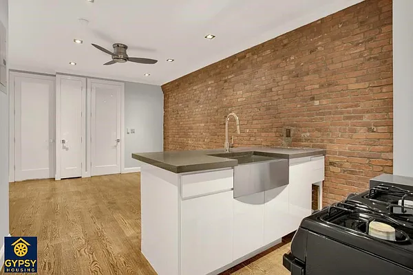 Rented by Gypsy Housing LLC | media 10