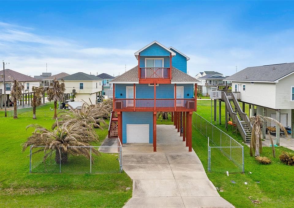 23155 Camino