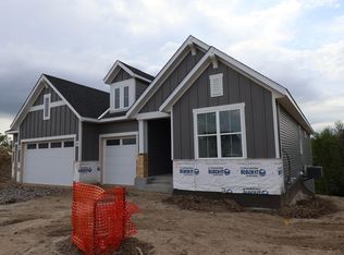 10725 Ithaca Ln N, Maple Grove, MN 55369