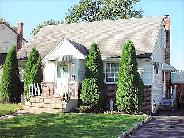 1st image of 50 Elizabeth Ave