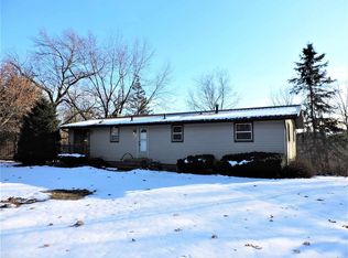 W4895 Happersett Ln, Redgranite, WI 54970