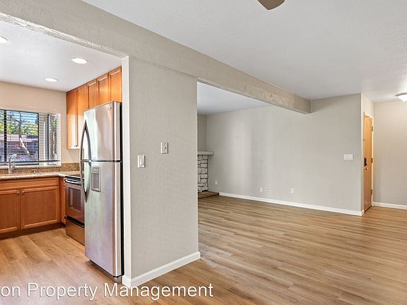 5th image of 5333 Primrose Dr APT 45A