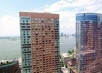 Rented by R New York