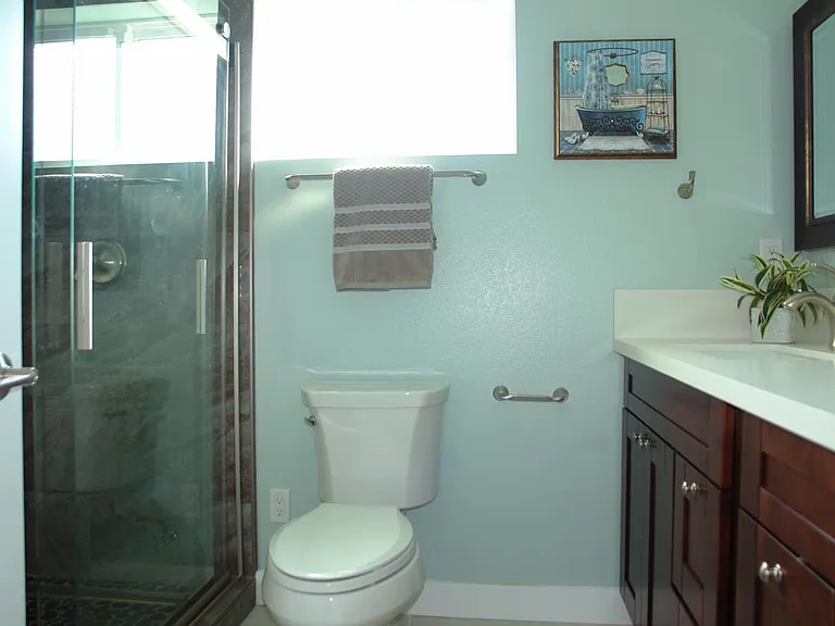 830 Civic Center Dr — Photo 4