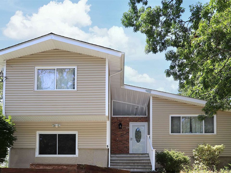 9 Seaside Avenue, Sound Beach, NY 11789 Zillow