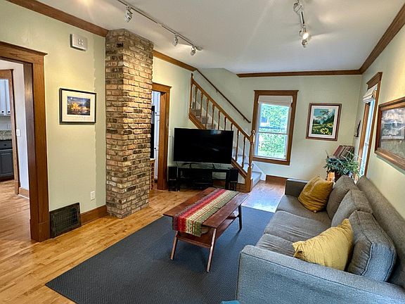 5th image of 3554 35th Ave S