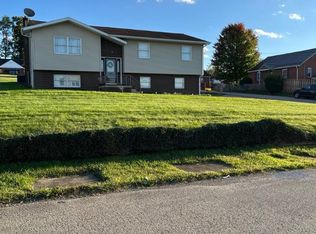 207 W Cross Ave, Masontown, PA