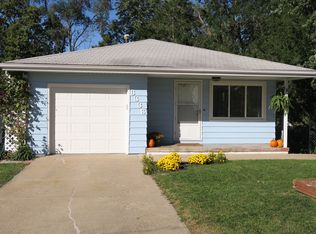 6336 Parker St, Omaha, NE 68104