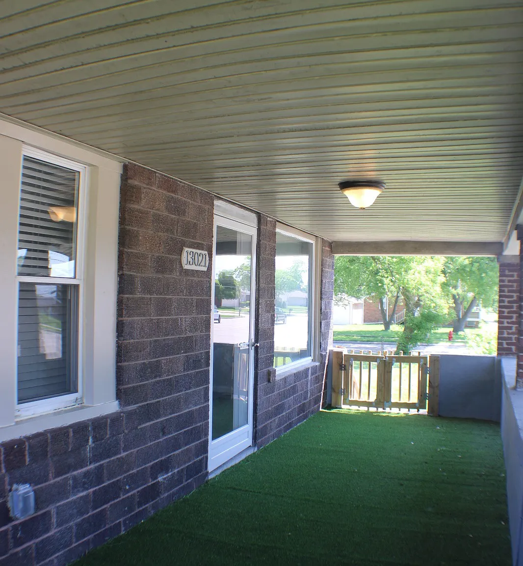 4 bed, 2.5 bath, 1800 sqft, $2,450 — Photo 4