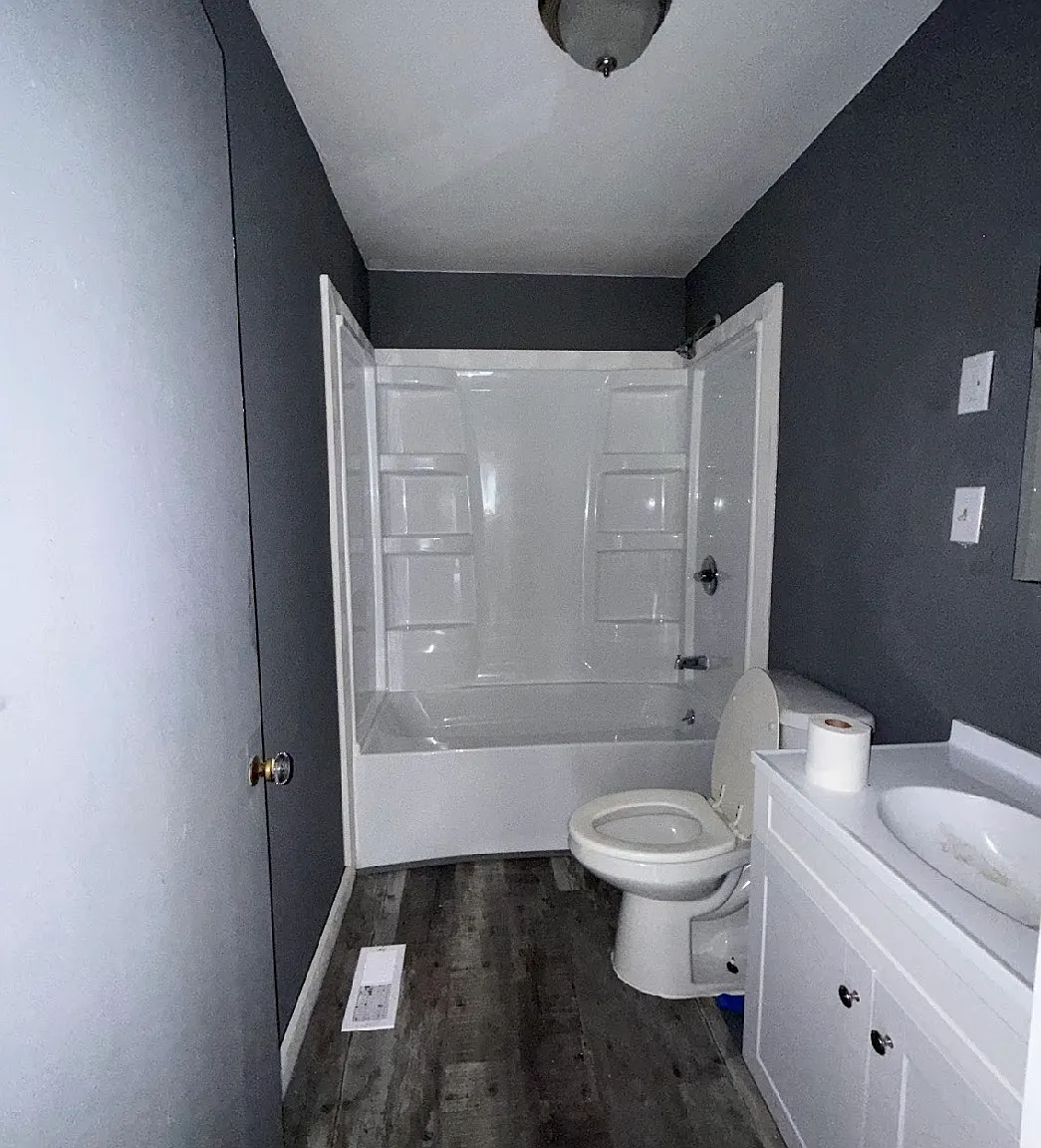 2 bed, 750 sqft, $900 — Photo 4