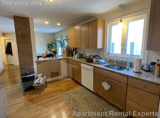 80 Ten Hills Rd #2R, Somerville, MA 02145
