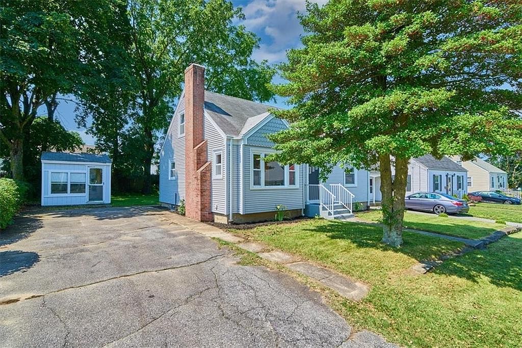 23 Vineyard Ave, East Providence, RI 02914 Zillow