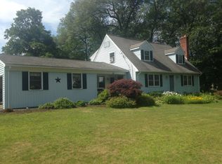 16 Pidgeon Dr, Wilbraham, MA 01095