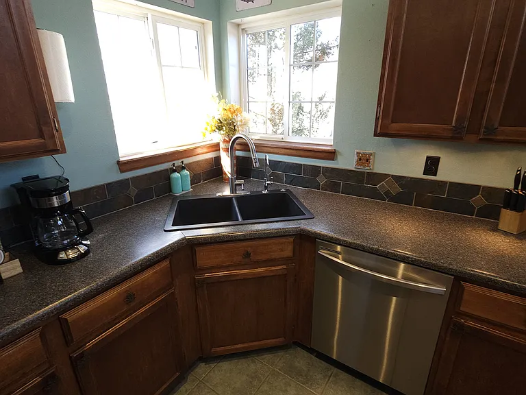 Dishwasher and filtered drinking water. 5 stage reverse osmosis system