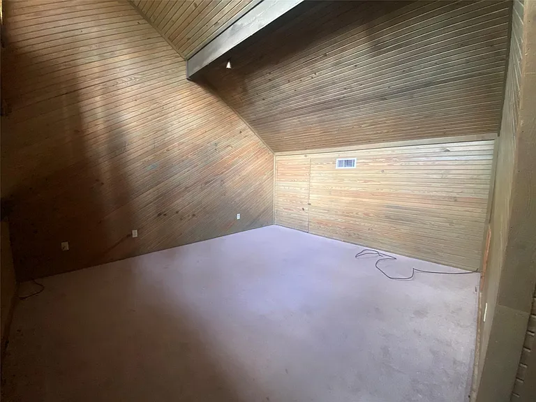 24605 Pools Creek Dr — Photo 22
