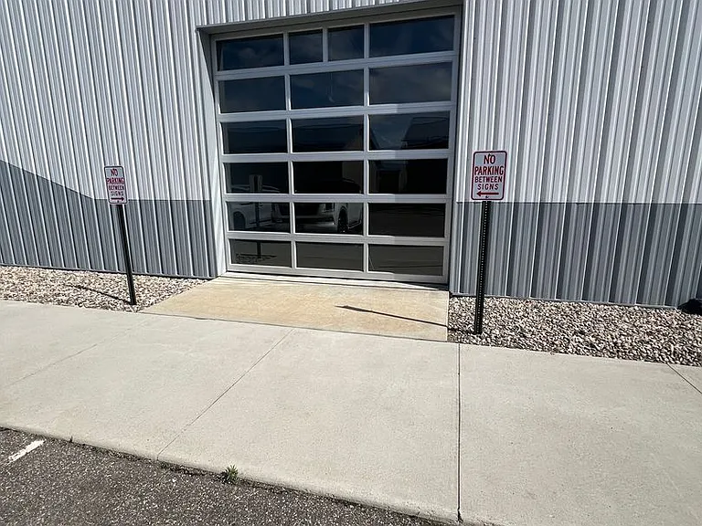 628 Enterprise St N — Photo 10