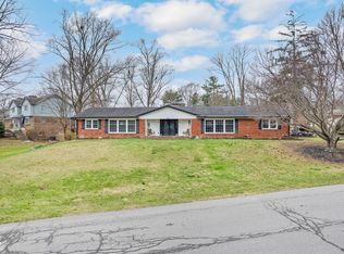 8853 Briarclift Rd, Indianapolis, IN 46256