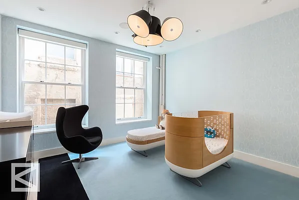 Sold by Douglas Elliman | media 16