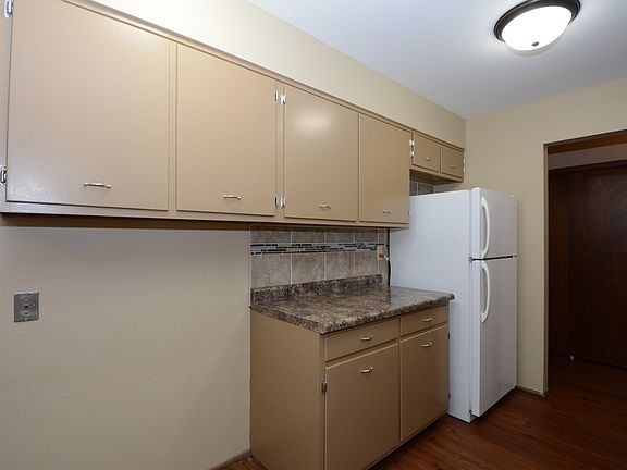 5th image of 5501 N 76th St APT 4