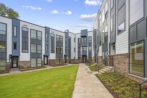 The Collection at Charles Townhomes for Rent in NoDa Photo 1