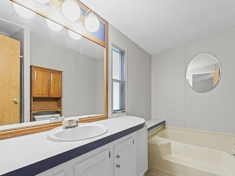 1773 Baldwin Ln — Photo 13