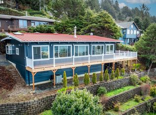 192 Reeves Cir, Yachats, OR 97498