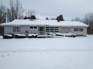 14 Pratt Rd, Manchester, NY 14504