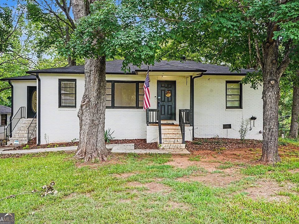 1st image of 115 Highland Cir