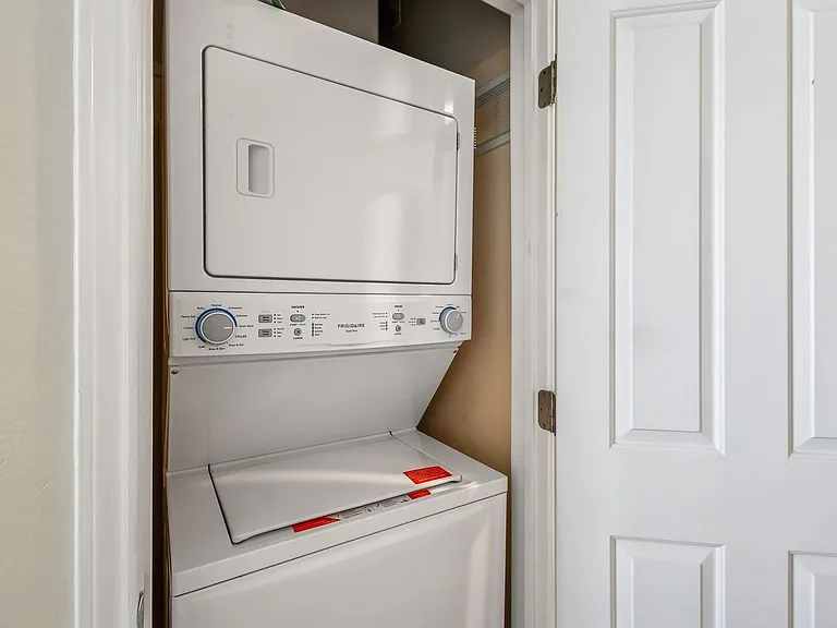 Washer/Dryer