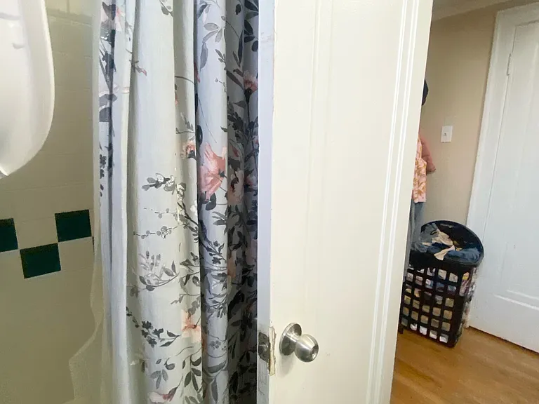 4454 W Diversey Ave #2E — Photo 9