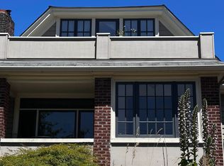 114 N 74th St, Seattle, WA 98103