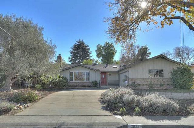 1st image of 3028 Bruce Dr